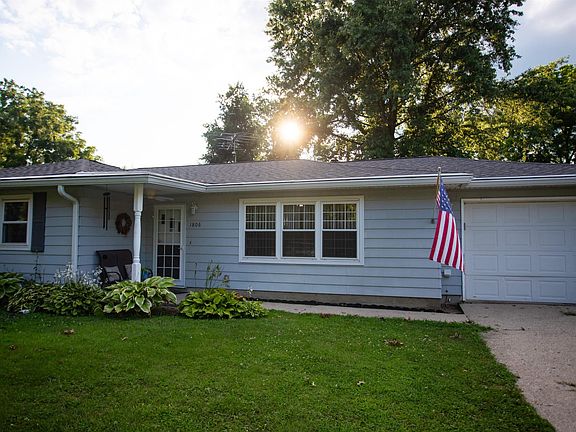 4th image of 1806 W Norwood Dr