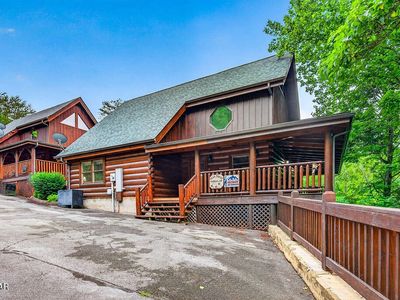 2024 Bear Haven Way, Sevierville, TN, 37876