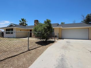 5696 Peggy Ln, Riverside, CA 92505