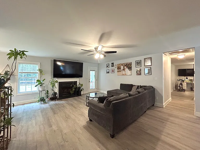 106 Camellia Creek Dr — Photo 34