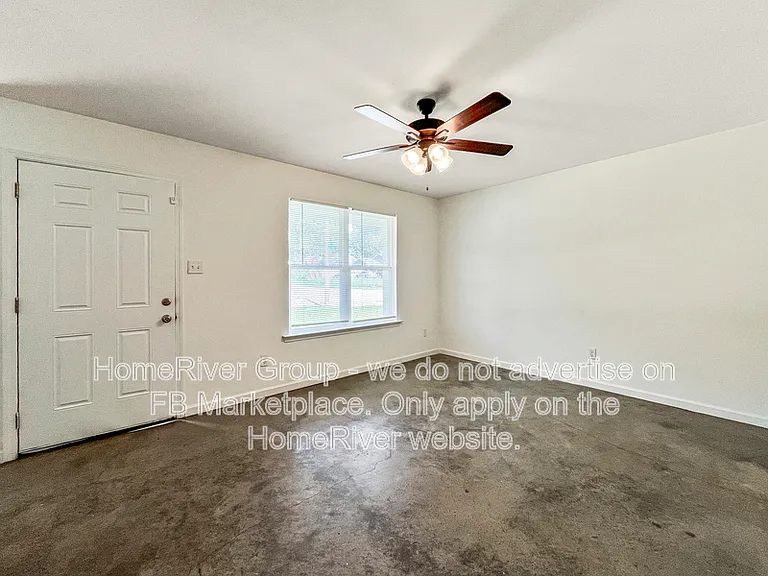 3848 Ajanders Dr — Photo 2