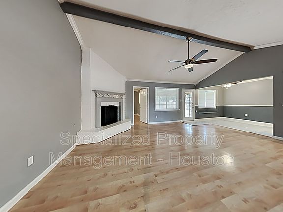 3rd image of 16607 Lochshin Cir