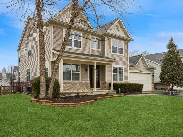 2849 Sweet Clover Way, Wauconda, IL 60084