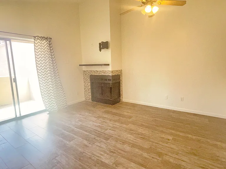 1065 W 1st St #204 — Photo 7