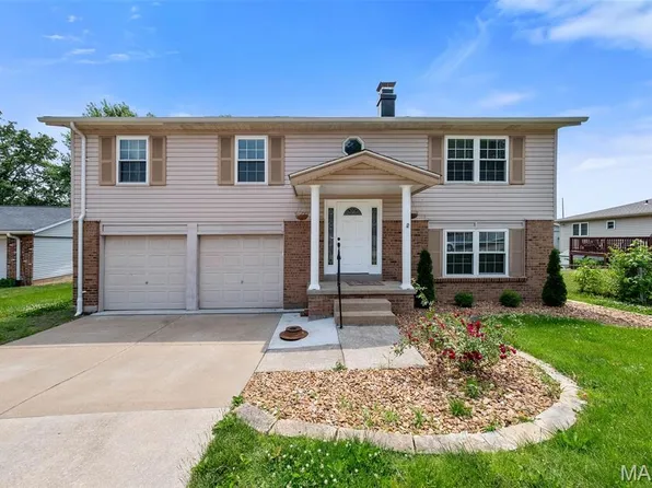 6534 Thornhurst Ct, Saint Louis, MO 63129