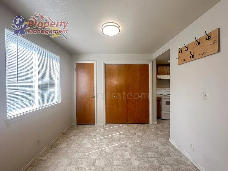2899 W Malad St — Photo 9