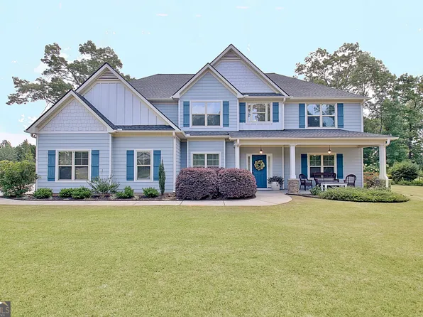 111 Rock House Rdg, Senoia, GA 30276