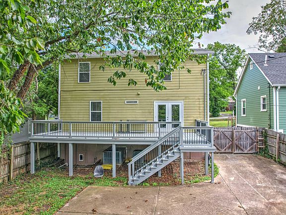 5th image of 332 Marshall St