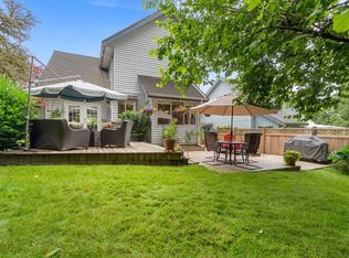 1330 Cimarron Dr, Coquitlam, BC V3B 7B3