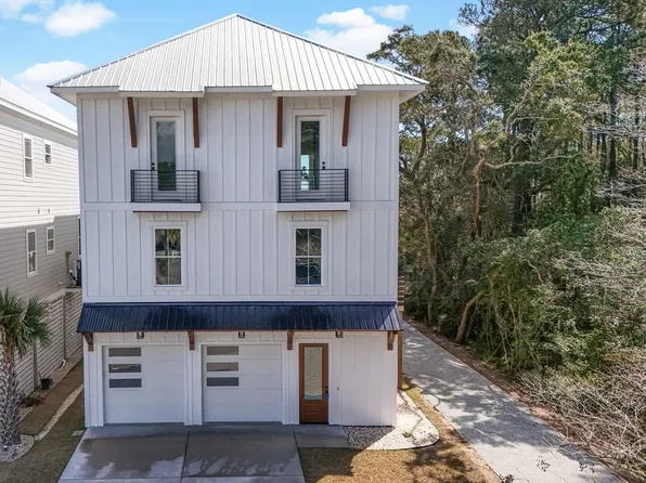 42 Enclave Pl., Pawleys Island, SC 29585