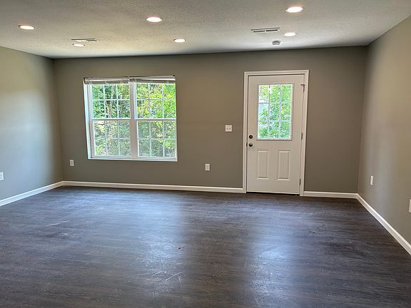 5th image of 286 Keswick Dr #100