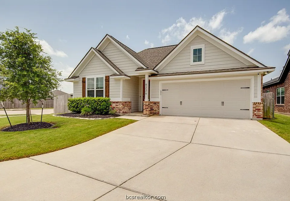 6226 Pocono Dr