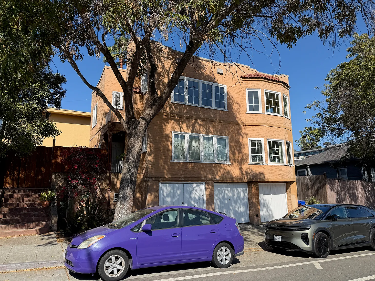 1 bed, 1100 sqft, $3,400 — Photo 1