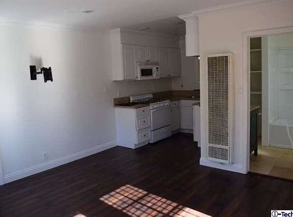 4th image of 14247 Tiara St
