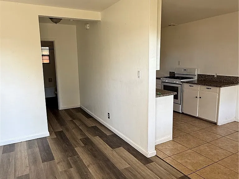 645 Euclid Ave — Photo 8