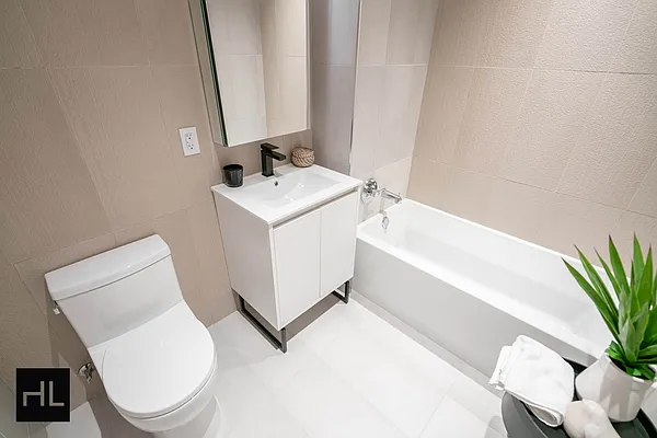 Rented by Highline Residential | media 14