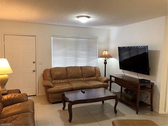 3rd image of 19172 Murcott Dr E