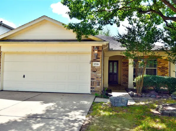 17119 Shadow Ledge Dr, Houston, TX 77095