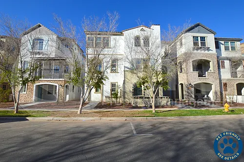 1723 E Dogwood Ln Photo 1