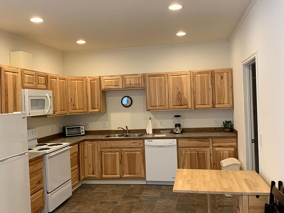 1st image of 2980 272nd St #B