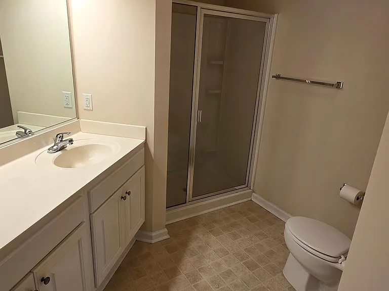 130 Shallowford Reserve Dr #303 — Photo 5