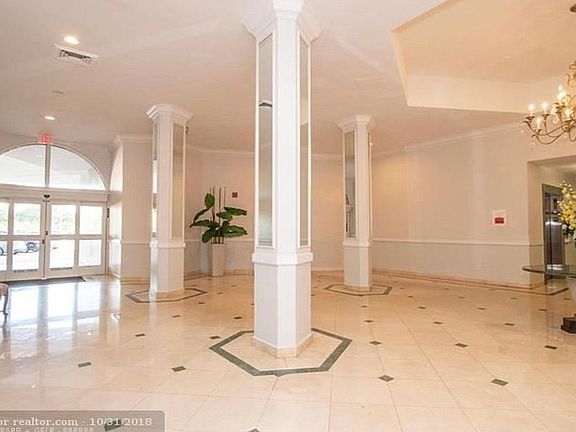 2nd image of 1301 NE Miami Gardens Dr