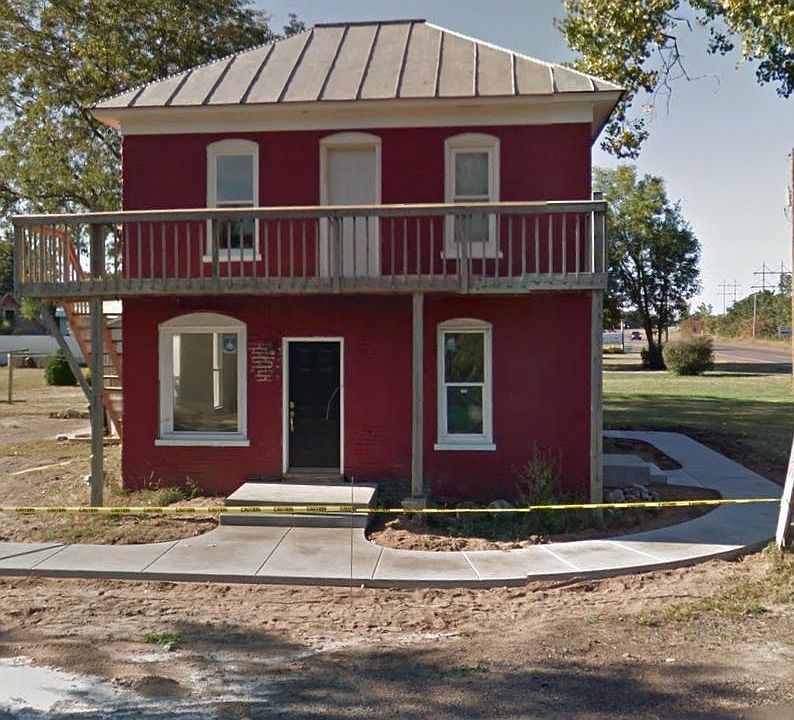 1st image of 13321 50th Ave APT 2