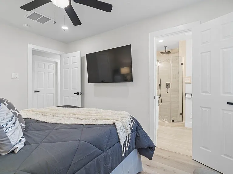 3138 Sunbeam St — Photo 29