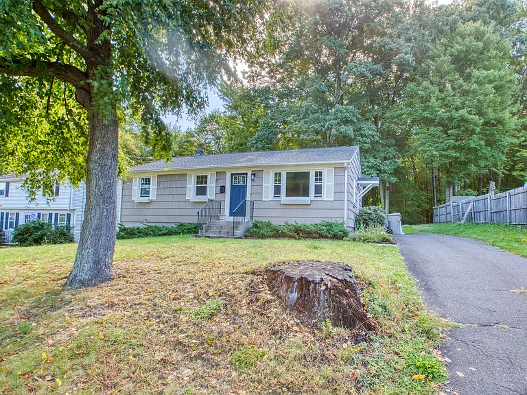 171 Newell Ave — Photo 4