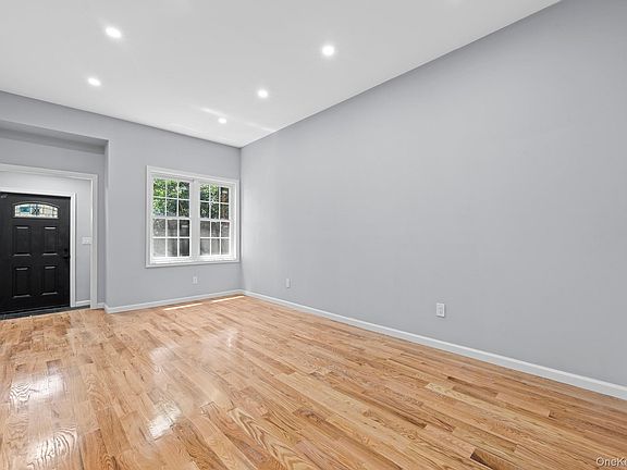 3rd image of 21739 114th Road