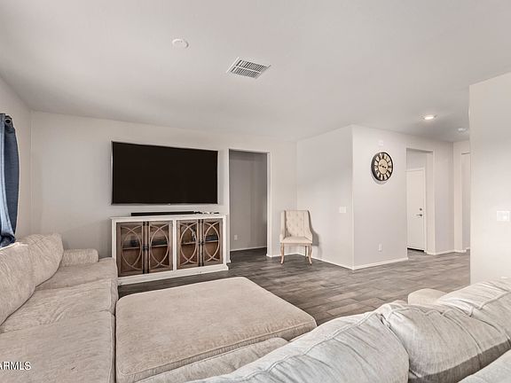 5th image of 17687 N Miller Way