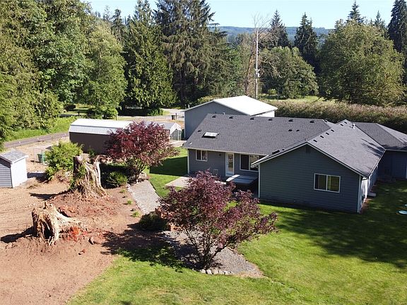 5th image of 16617 Jim Creek Road