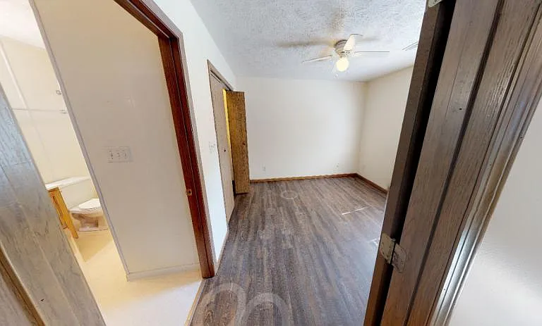 308 S Bentley St — Photo 8