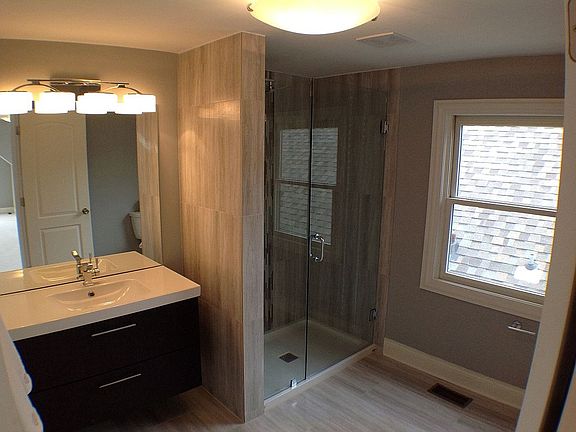 2nd image of 4748 N Kewanee Ave