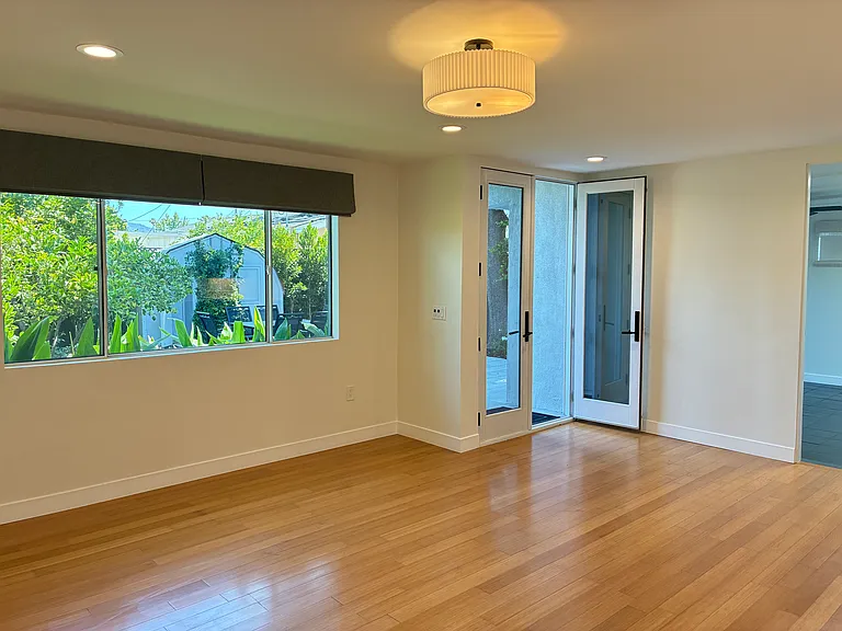 17700 Rhoda St — Photo 12