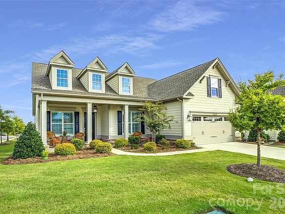 2nd image of 82228 Standing Oak Dr