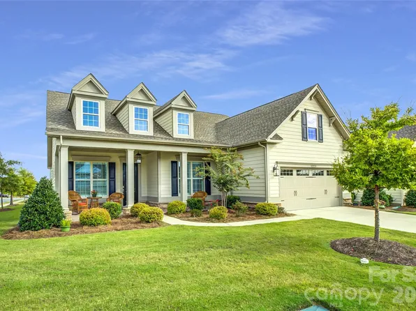 82228 Standing Oak Dr, Charlotte, NC 28278