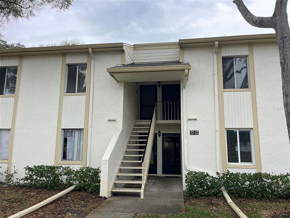 1st image of 108 Pine Ct