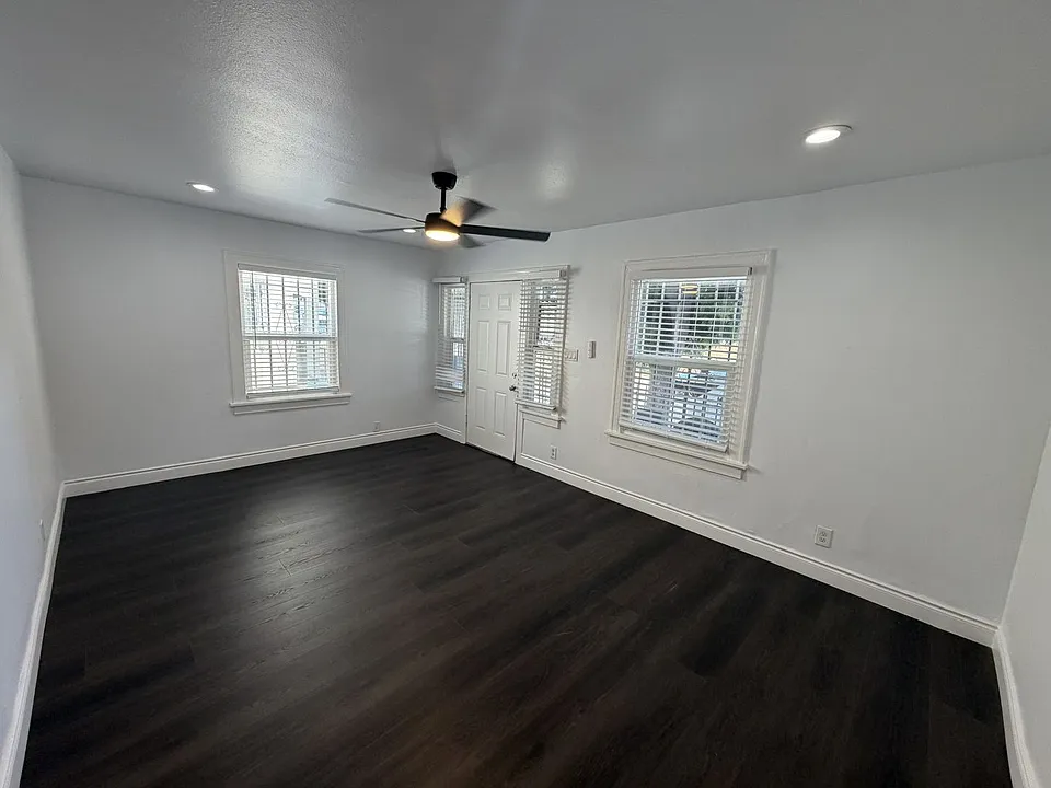 63rd St. Apartments