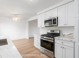 18221 Mandarin Ln #C, Yorba Linda, CA 92886