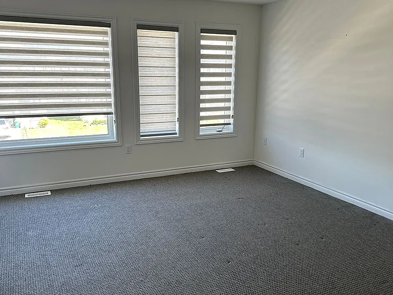 53 June Callwood Way — Photo 7