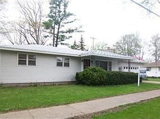 2935 Glenside Blvd, Muskegon, MI 49441