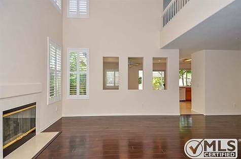 4th image of 422 Whispering Willow Dr