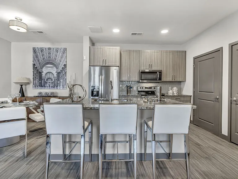 Haven at Mission Trace — Photo 16