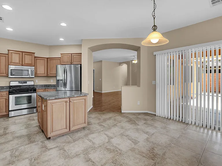 18631 E Swan Dr — Photo 10