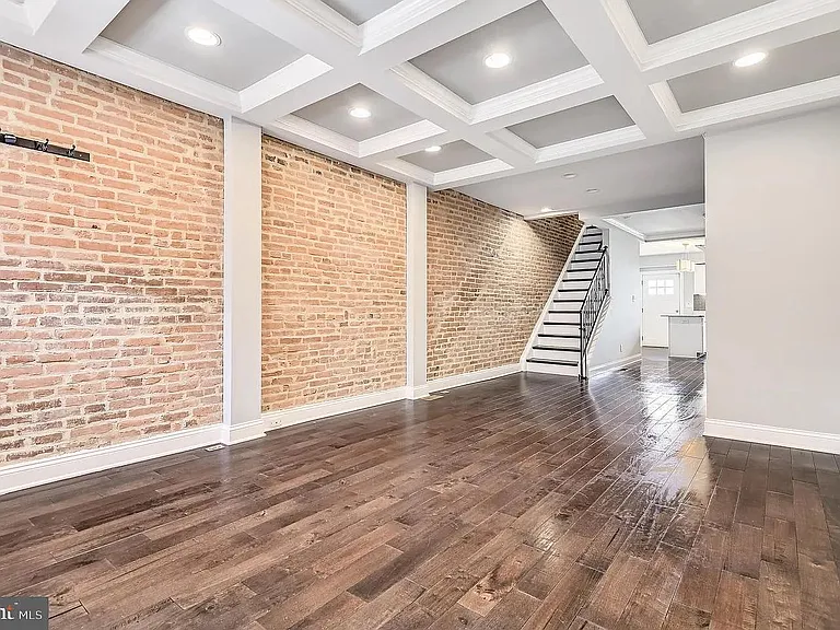 1469 Stevenson St — Photo 5