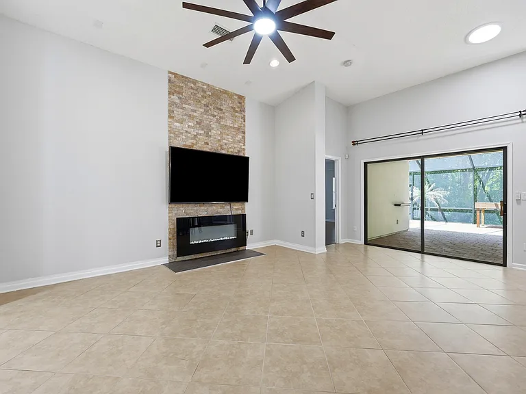 4830 Boat Landing Dr — Photo 14