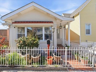 4701 Aschoff Pl, North Bergen, NJ, 07047