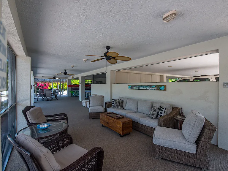 17375 Jamaica Ln — Photo 29