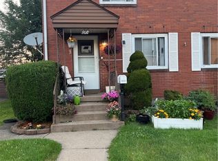 908 Liberty St, Duquesne, PA 15110